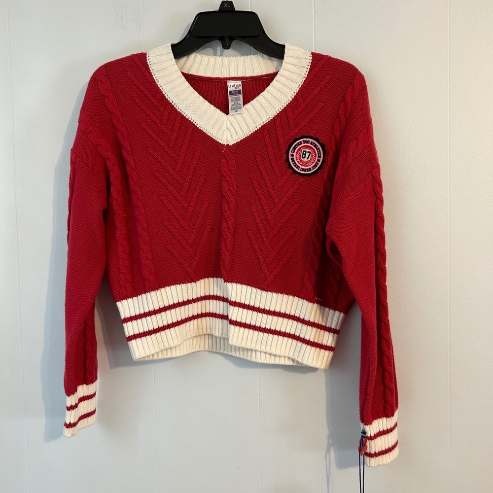 Limited Too Kids Red White V-Neck Cable Knit Sweater Athletic 87 Patch Size Larg